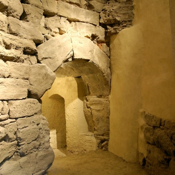 MAEC Parco | Arco in Via Guelfa a Cortona